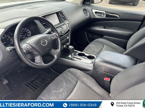 Used 2018 Nissan Pathfinder S image 7