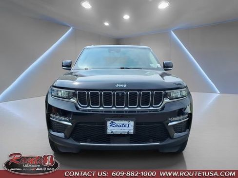 Used 2023 Jeep Grand Cherokee 4WD 4xe w/ Luxury Tech Group II image 9