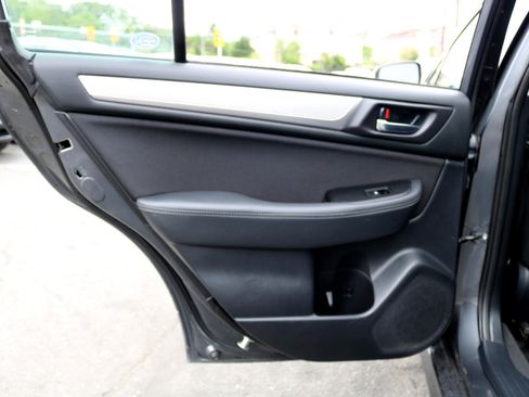 Used 2019 Subaru Legacy 2.5i Premium image 32