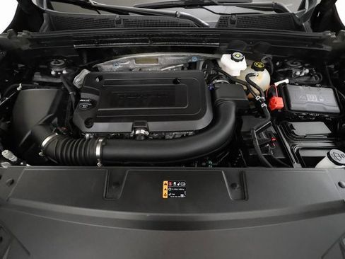 Used 2022 Buick Envision Avenir w/ Technology Package II image 5