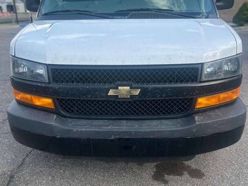 Used 2022 Chevrolet Express 2500 Extended w/ Driver Convenience Package RWD image 2