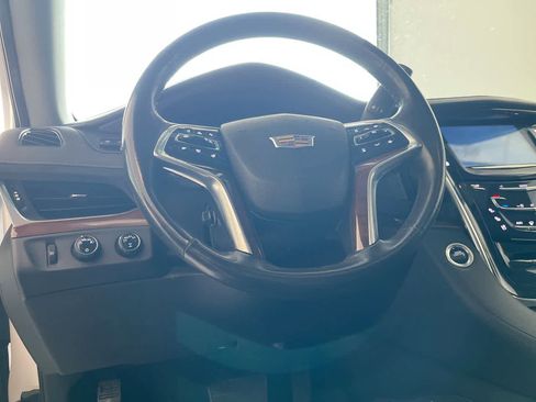 Used 2020 Cadillac Escalade Luxury image 14