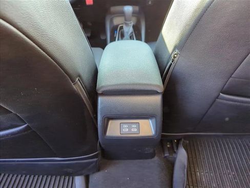 Used 2025 Toyota Corolla LE FWD image 23