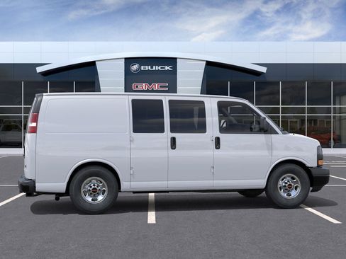 New 2024 GMC Savana 2500 w/ Driver Convenience Package RWD image 15