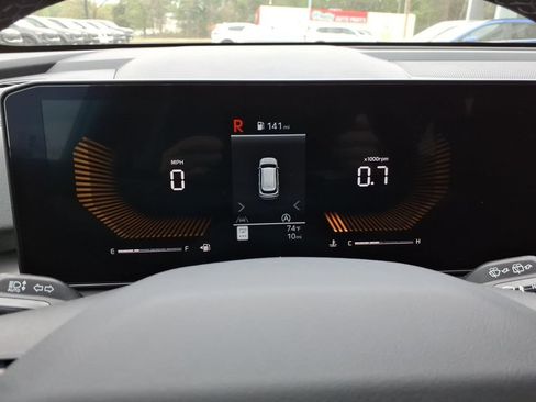 Certified 2026 Kia Sorento LX FWD image 23