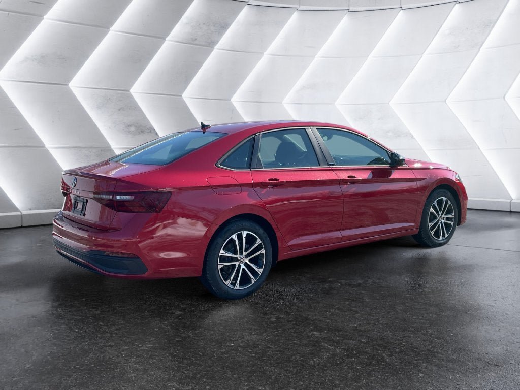 Used 2026 Volkswagen Jetta Sport FWD image 6