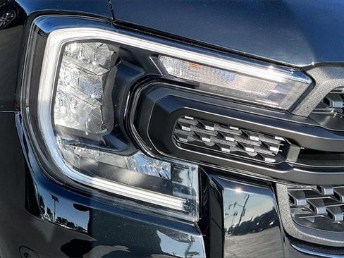 Used 2025 Ford Ranger XL image 30