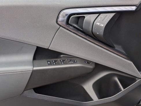 Used 2025 BMW X3 xDrive30i w/ Premium Package image 14