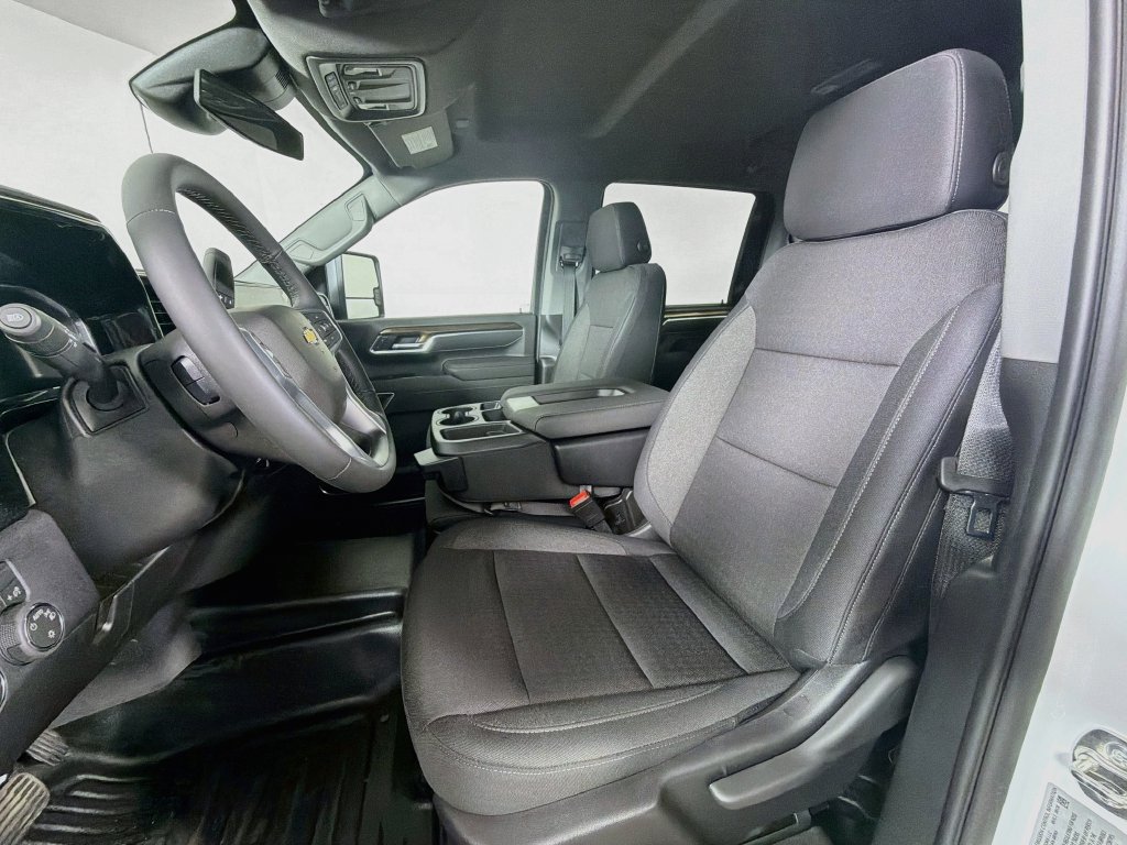 New 2026 Chevrolet Silverado 3500 LT AWD/4WD image 11