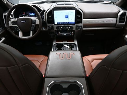 Used 2022 Ford F250 King Ranch w/ King Ranch Ultimate Package image 13