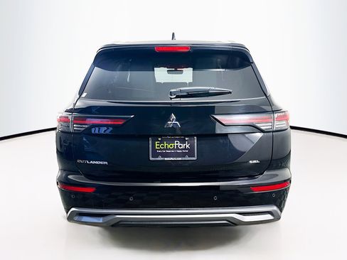Used 2025 Mitsubishi Outlander SEL FWD image 7