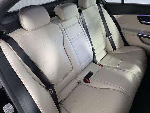 Used 2024 Mercedes-Benz C 300 Sedan image 25