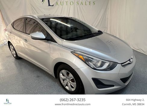 Used 2016 Hyundai Elantra SE image 1