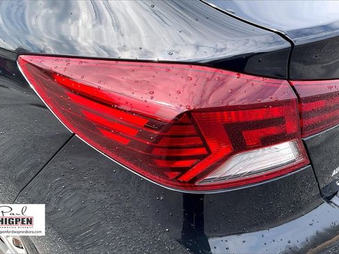 Used 2020 Hyundai Elantra SE w/ Cargo Package (C1) image 28