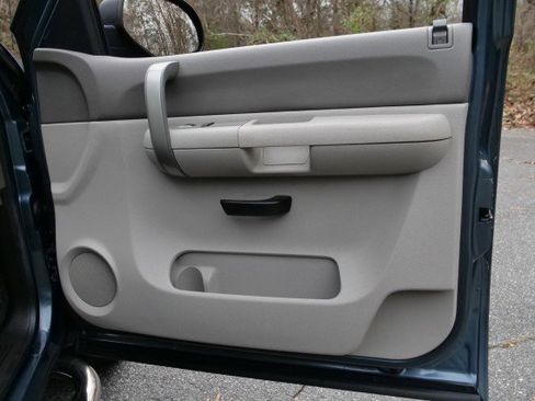 Used 2009 Chevrolet Silverado 1500 W/T w/ LS Package image 26