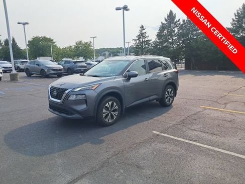 Used 2023 Nissan Rogue SV w/ SV Premium B Package AWD/4WD image 5