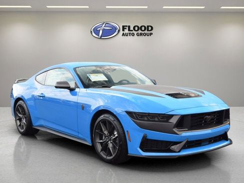 New 2025 Ford Mustang Dark Horse image 1
