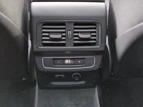 Used 2021 Audi Q5 2.0T Premium Plus w/ Premium Plus Package image 18