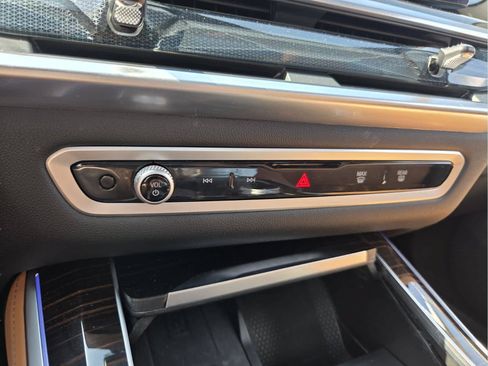 Certified 2025 BMW X5 xDrive40i w/ M Sport Package AWD/4WD image 27
