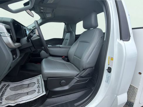 Certified 2025 Ford F350 XL w/ XL Off-Road Package AWD/4WD image 13