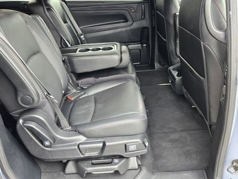Used 2024 Honda Odyssey Sport image 15