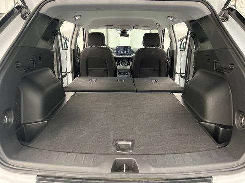 Used 2025 Chevrolet Blazer LT FWD image 36