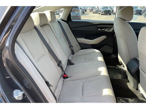 Used 2023 Honda Accord LX image 17