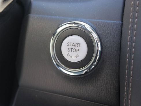 Used 2024 Nissan Armada Platinum w/ Captain's Chairs Package image 30