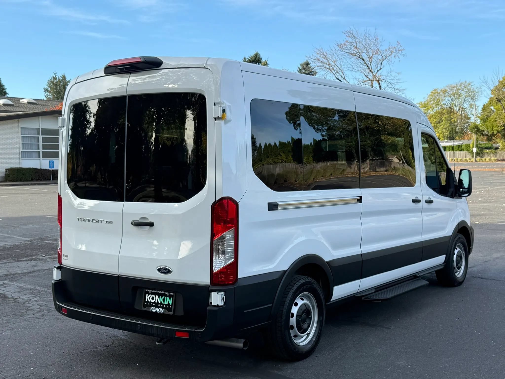 Used 2025 Ford Transit 350 XL RWD image 6