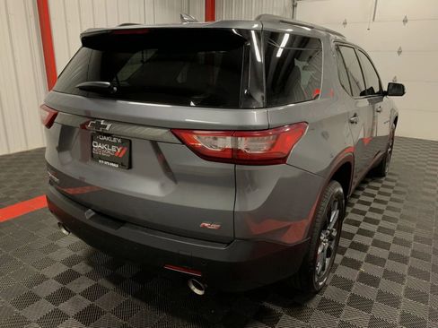 Used 2020 Chevrolet Traverse RS image 18