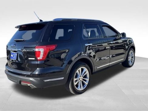 Used 2019 Ford Explorer Limited image 5