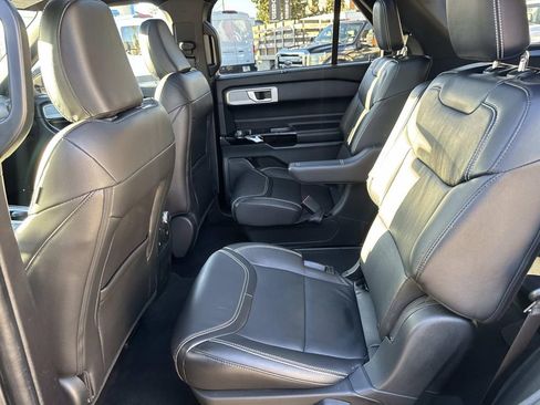 Used 2022 Ford Explorer ST w/ Equipment Group 401A image 13