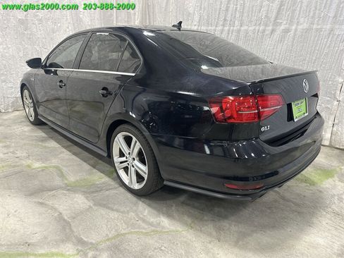 Used 2017 Volkswagen Jetta GLI FWD image 7