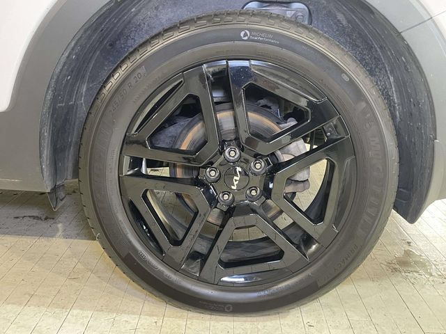 Used 2024 Kia Telluride SX X-Line AWD/4WD image 13
