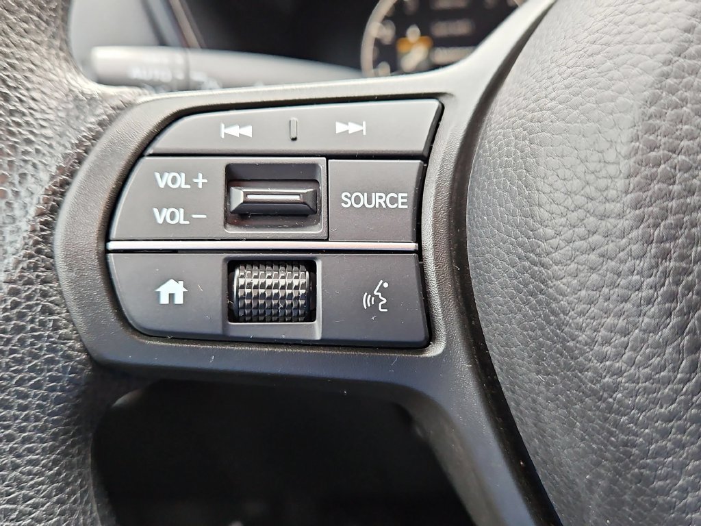 Used 2025 Honda CR-V EX image 18