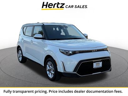 Used 2025 Kia Soul LX w/ LX Technology Package