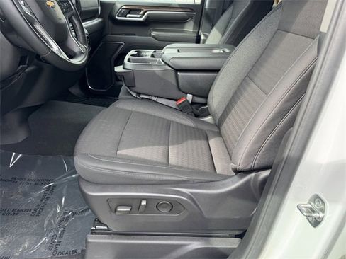 Certified 2025 Chevrolet Silverado 1500 LT image 12