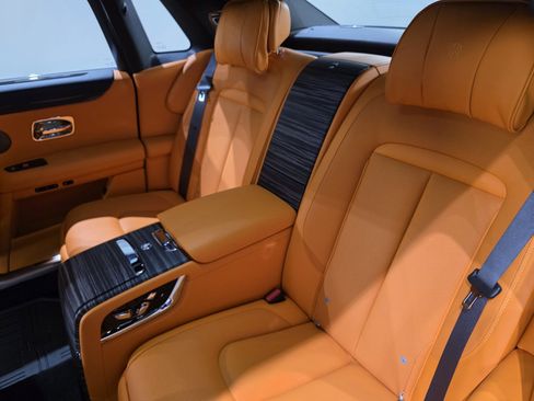 Used 2024 Rolls-Royce Ghost w/ Ghost Package image 13