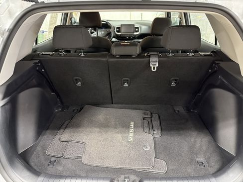 Used 2023 Hyundai Venue SEL w/ Cargo Package image 8
