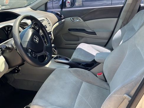 Used 2012 Honda Civic LX image 4