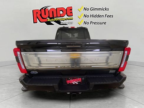 Used 2023 Ford F250 Platinum AWD/4WD image 5