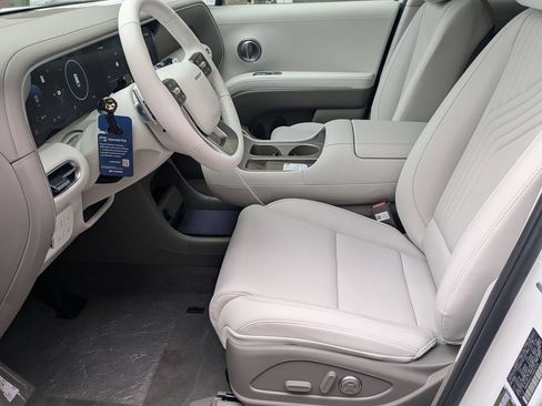 Certified 2026 Hyundai Palisade SEL FWD image 12