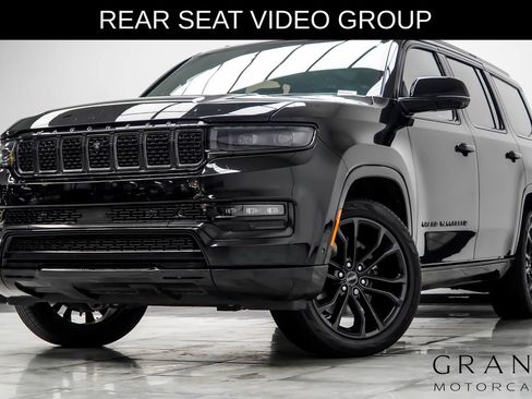 Used 2023 Jeep Grand Wagoneer Series III w/ Rear Seat Video Group 1 AWD/4WD image 1