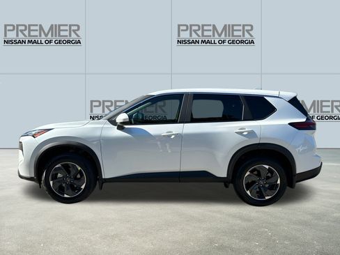 New 2026 Nissan Rogue SV image 8