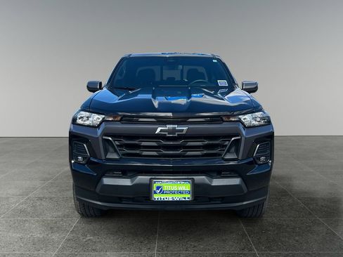 Used 2023 Chevrolet Colorado LT w/ LT Convenience Package AWD/4WD image 3