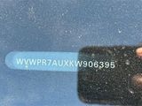 Used 2019 Volkswagen e-Golf SEL Premium image 3