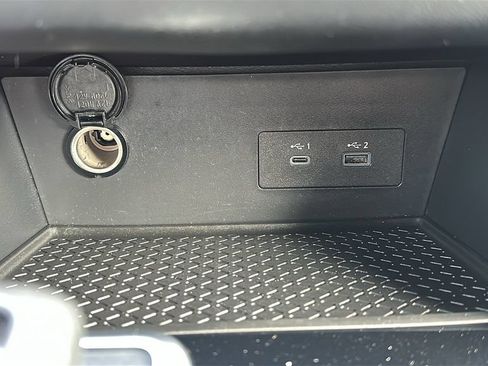 Used 2025 Nissan Pathfinder SV FWD image 26