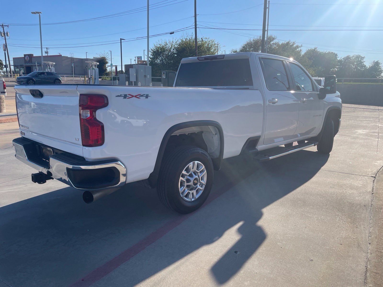 Used 2025 Chevrolet Silverado 2500 LT w/ Safety Package AWD/4WD image 6