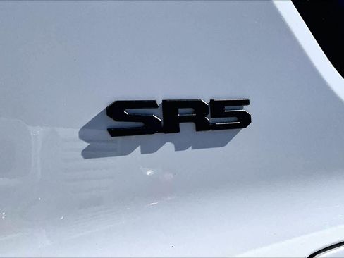 Certified 2025 Toyota 4Runner SR5 image 9