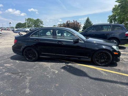 Used 2013 Mercedes-Benz C 300 4MATIC Sedan image 5